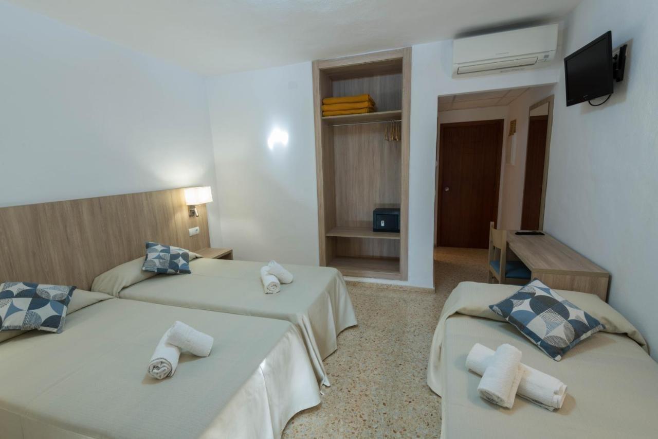 Hostal Mayol Santa Eulària des Riu Kültér fotó
