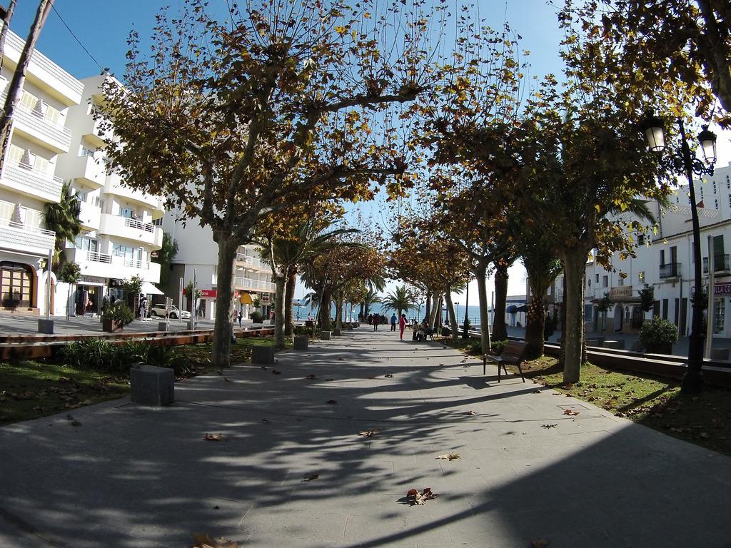 Hostal Mayol Santa Eulària des Riu Kültér fotó