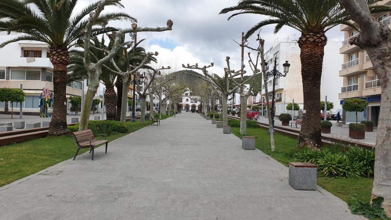 Hostal Mayol Santa Eulària des Riu Kültér fotó